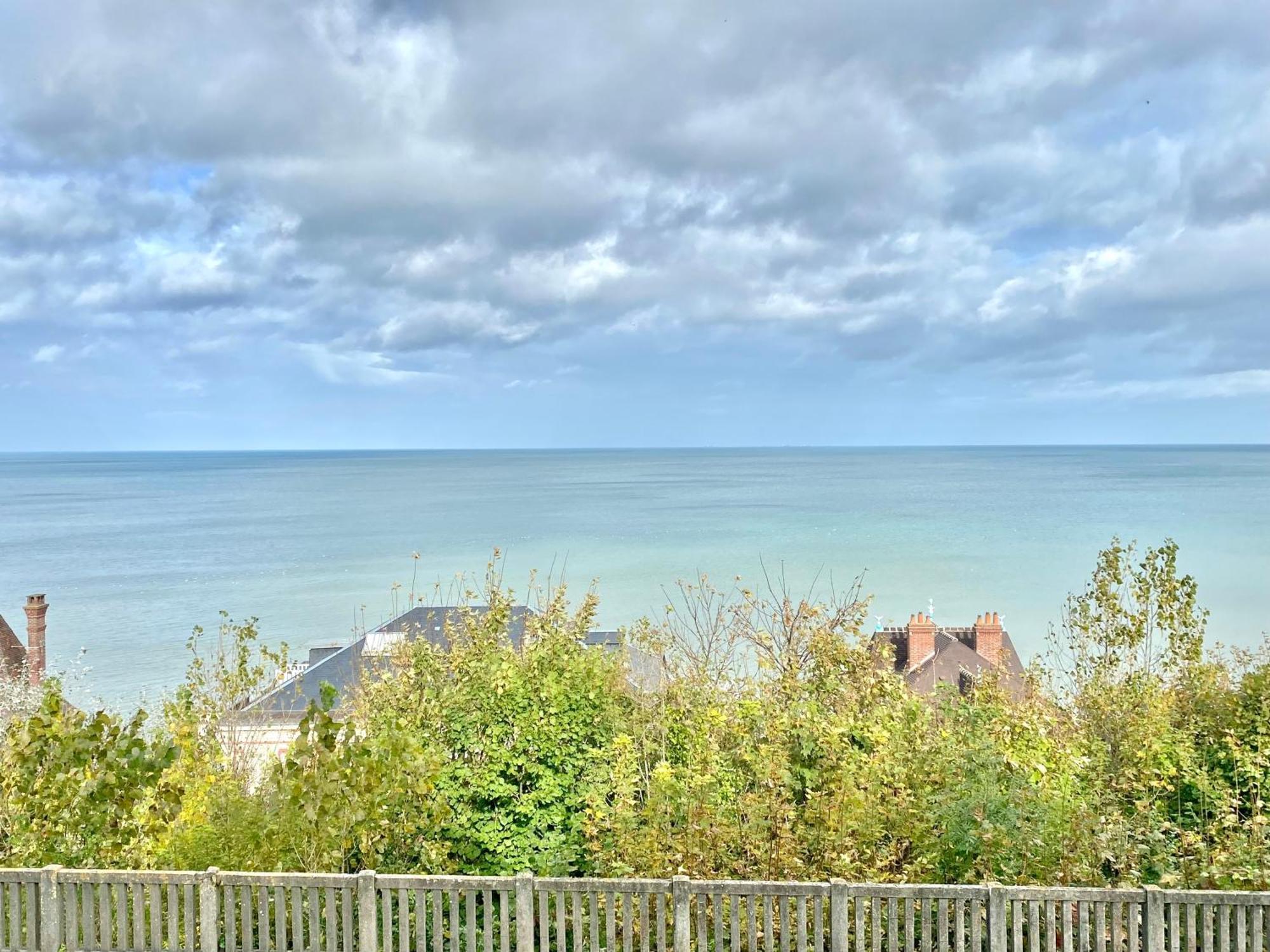 Lesparisnormands - Pleine Vue Mer - Centre Et Plage A 3Mn Villers-sur-Mer Esterno foto